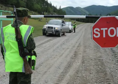 Гражданина Марокко, пытавшегося незаконно въехать в РФ в поисках лучшей жизни, задержали в Алтайском крае