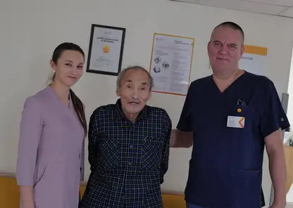 Красноярские врачи спасли пожилого пациента со злокачественной опухолью