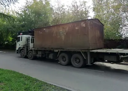 335 незаконных временных сооружений снесли в Свердловском районе в 2022 году