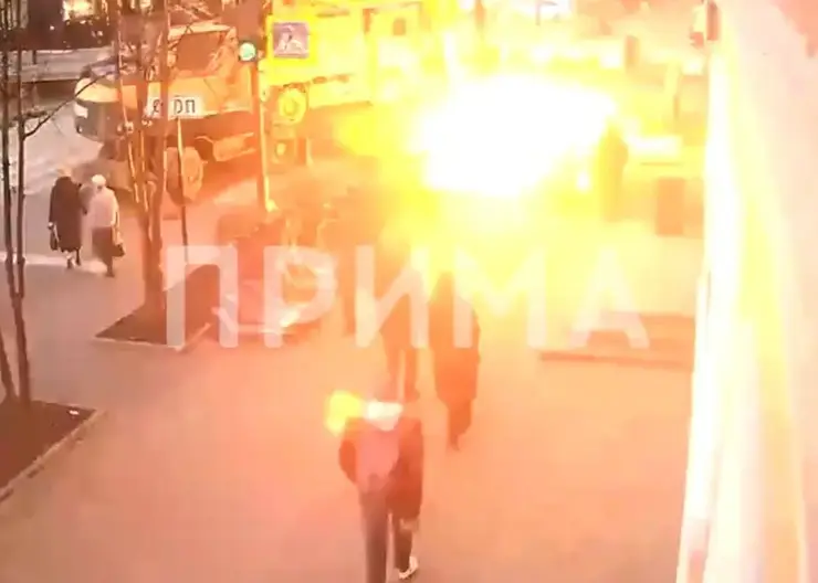 Пять центральных улиц Красноярска остались без электричества из-за благоустройства улицы Каратанова