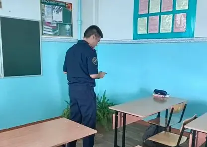 Школьник ударил одноклассника ножом прямо на уроке в Иркутской области