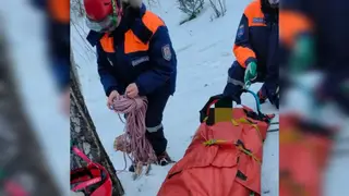 21-летняя девушка травмировалась на «Столбах» в Красноярске в субботу: ей потребовалась эвакуация