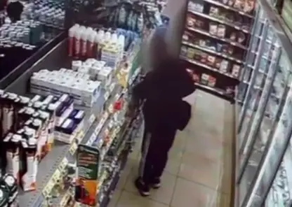 Моторное масло, сыр и детское питание вынес читинец из АЗС и супермаркетов