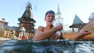 Кузбассовцам напомнили об опасностях крещенских купаний