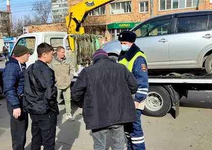 В центре Красноярска ГИБДД ищет любителей парковаться на местах для инвалидов