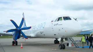 Новый Ил‑114‑300 приземлился в Красноярске по пути во Владивосток Новый Ил‑114‑300 приземлился в Красноярске по пути во Владивосток