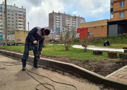 В Центральном районе Красноярска начали ремонтировать дворы