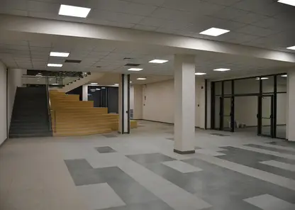 В Омске родители ночуют на улице, чтобы пристроить детей в престижный лицей