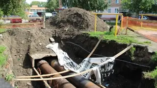 В Назарове местные уже месяц сидят без горячей воды, люди бьют тревогу, но их не слушают