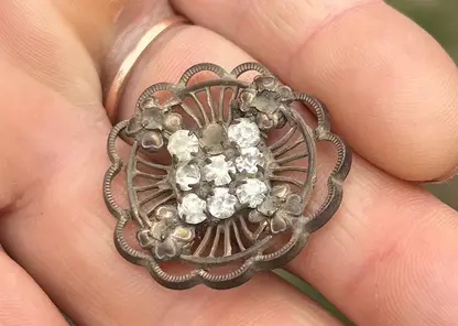 В Красноярске на острове Татышев нашли уникальные артефакты XIX века