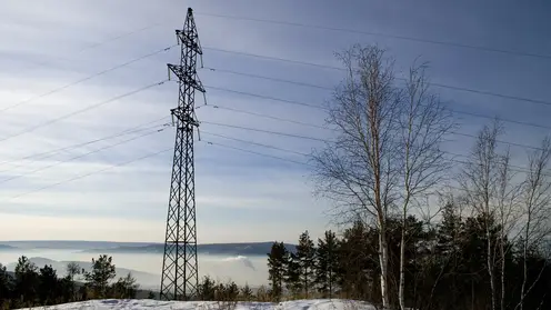 Красноярские энергетики перешли в режим повышенной готовности из-за резкого похолодания и ураганного ветра