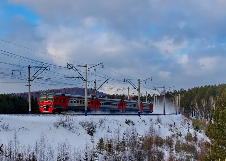 КрасЖД отправила первые ускоренные контейнерные поезда с алюминием со станции Абакан в Китай