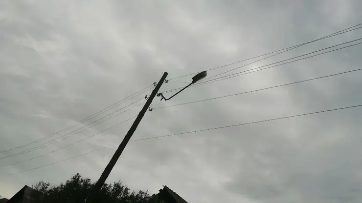 Тысячи домов в Иркутской области остались без света из-за бури