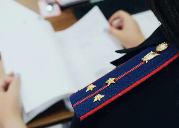 Два жителя Ангарска скончались после застолья в гараже