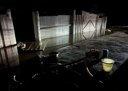 Талая вода начала топить дома в Бурятии