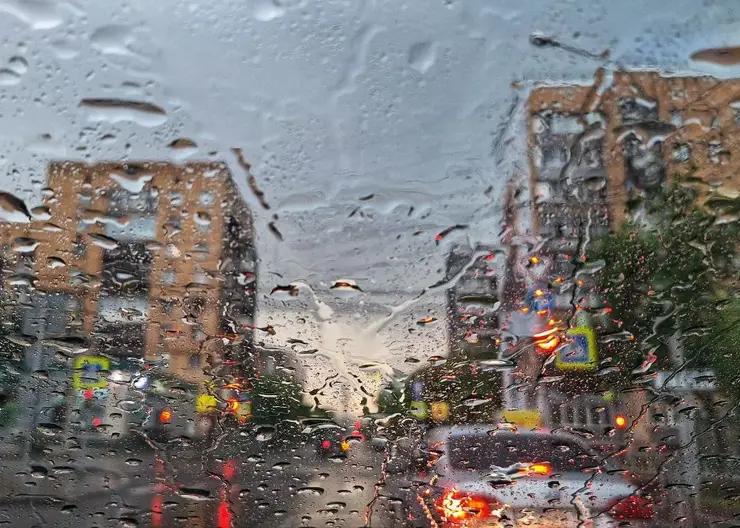 В Иркутской области из-за гроз без электричества остаются жители нескольких районов