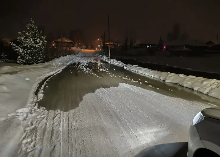 В Красноярском крае вода поднялась в реке под Енисейском