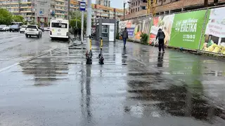 В Красноярске починили тротуар на Октябрьской