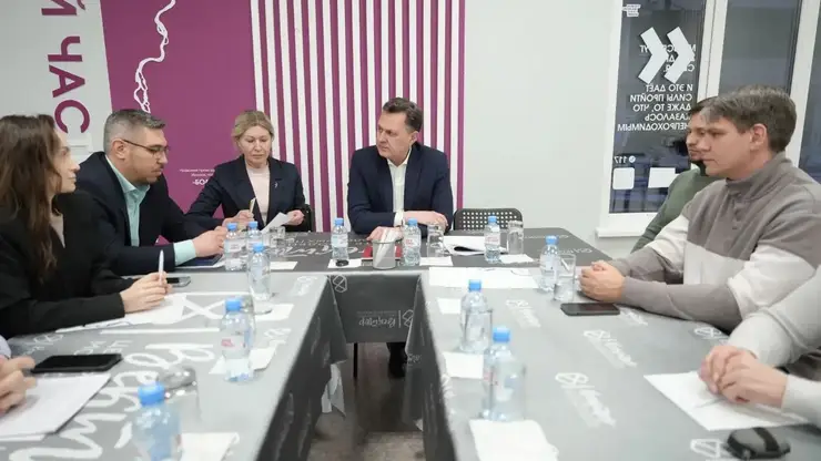 Мэр Красноярска встретился с жителями Тихих Зорь: что обсудили и какие решения приняли