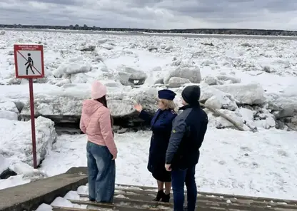 СК предупреждает об опасном льде на берегах Томи