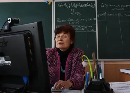 учитель у компа РИА Алексадр Кряжев