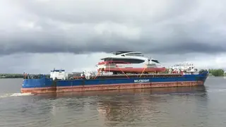В Красноярск везут экологичный прогулочный катер
