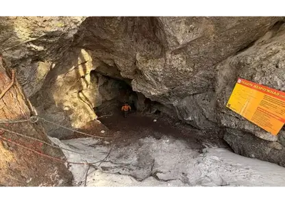 Tomskie-speleologi