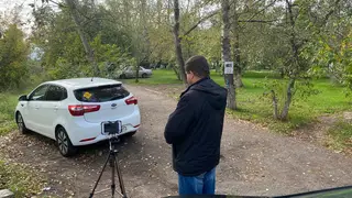 В Красноярске на 21,5 млн рублей оштрафовали автомобилистов за парковку на газонах