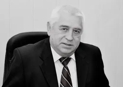 км