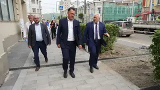 Сергей Верещагин раскритиковал подрядчиков за неаккуратный ремонт дорог в центре Красноярска Сергей Верещагин раскритиковал подрядчиков за неаккуратный ремонт дорог в центре Красноярска