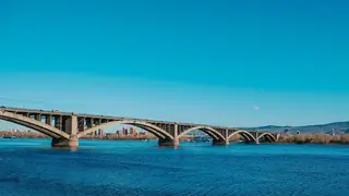 В Красноярске в этом году отремонтируют Октябрьский и Коммунальный мосты В Красноярске в этом году отремонтируют Октябрьский и Коммунальный мосты