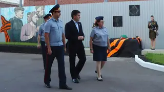 Губернатор края посетил женскую колонию в Красноярске