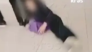 Опубликовано видео травли мальчика, из-за которой отец стулом избил детей Опубликовано видео травли мальчика, из-за которой отец стулом избил детей