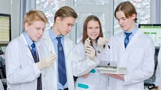 Четыре школы из Красноярского края оказались в топ-300 лучших в России Четыре школы из Красноярского края оказались в топ-300 лучших в России