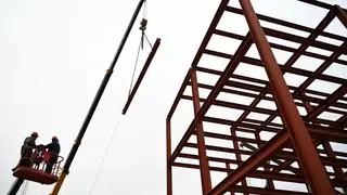 Губернатор Новосибирской области поручил провести переподготовку кадров в строительной отрасли Губернатор Новосибирской области поручил провести переподготовку кадров в строительной отрасли