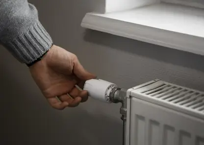 muzcina-vyklucaet-radiator-vo-vrema-energeticeskogo-krizisa