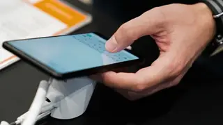 В Тулуне мошенники украли два миллиона у учительницы В Тулуне мошенники украли два миллиона у учительницы