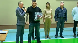 Единороссы проводили на службу двоих призывников городской спортивной школы по видам единоборств Единороссы проводили на службу двоих призывников городской спортивной школы по видам единоборств