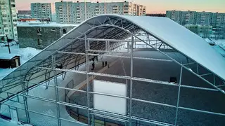 Богучанская ГЭС помогает в оснащении хоккейного корта Кодинска Богучанская ГЭС помогает в оснащении хоккейного корта Кодинска