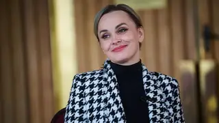«Слушайте, впитывайте и перенимайте этот опыт». Наталия Быстрова о «творческом безумии» мюзикла