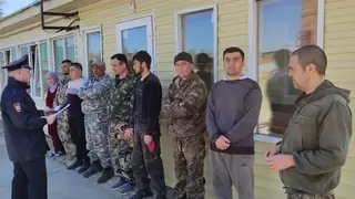 Полицейские проверили 35 мигрантов при рейде в крае Полицейские проверили 35 мигрантов при рейде в крае