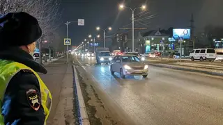 В Красноярске за выходные поймали более 50 водителей-лихачей В Красноярске за выходные поймали более 50 водителей-лихачей