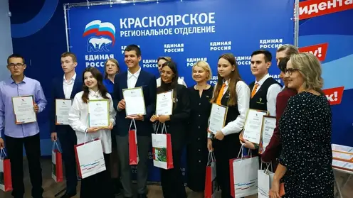 AkzJYVqF3KUl4fs24Wa9.jfif