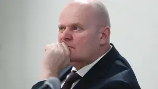 Будет новый мэр? Красноярский политолог спрогнозировал судьбу Логинова на фоне громких задержаний Будет новый мэр? Красноярский политолог спрогнозировал судьбу Логинова на фоне громких задержаний