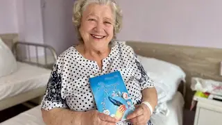 В Красноярске в ФМБА медики поставили на ноги 82-летнюю пациентку