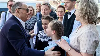 Жизнь дана на добрые дела: Хазрет Совмен посетил дом-лицей, построенный на его средства Жизнь дана на добрые дела: Хазрет Совмен посетил дом-лицей, построенный на его средства