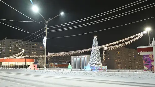 Арка и консоли в центре Кодинска (2) Фото А. Куценовой