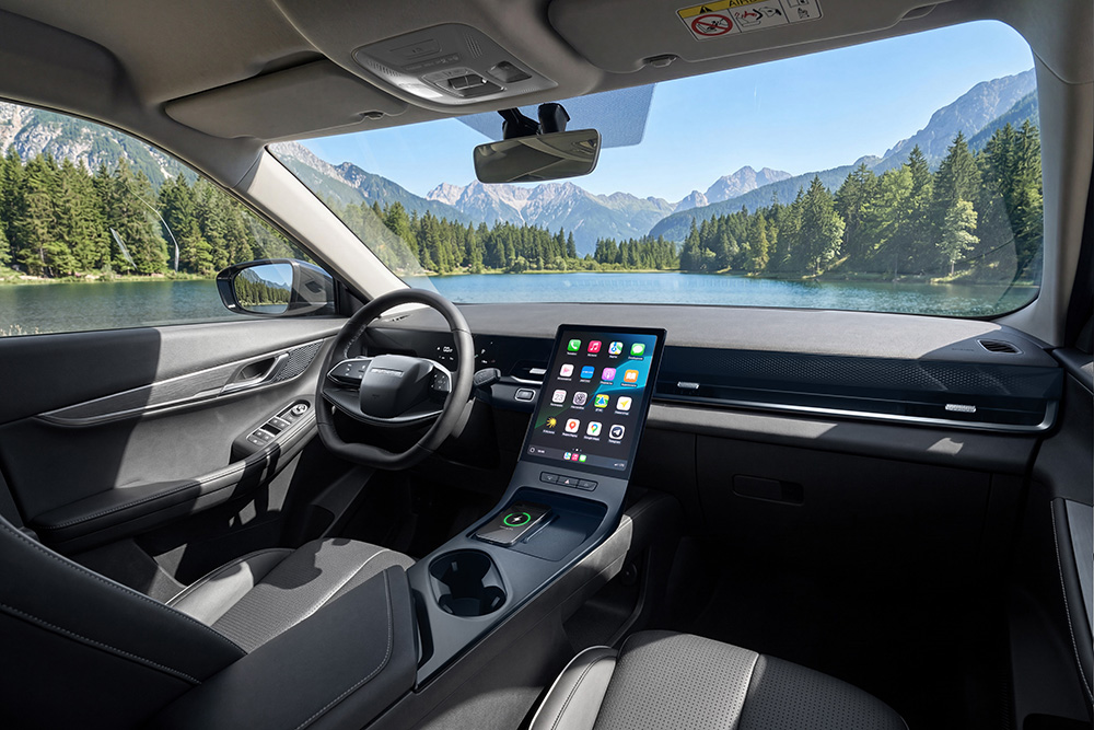 Интерьер салона JAECOO J6. Фото: © ООО «Медведь Альянс»