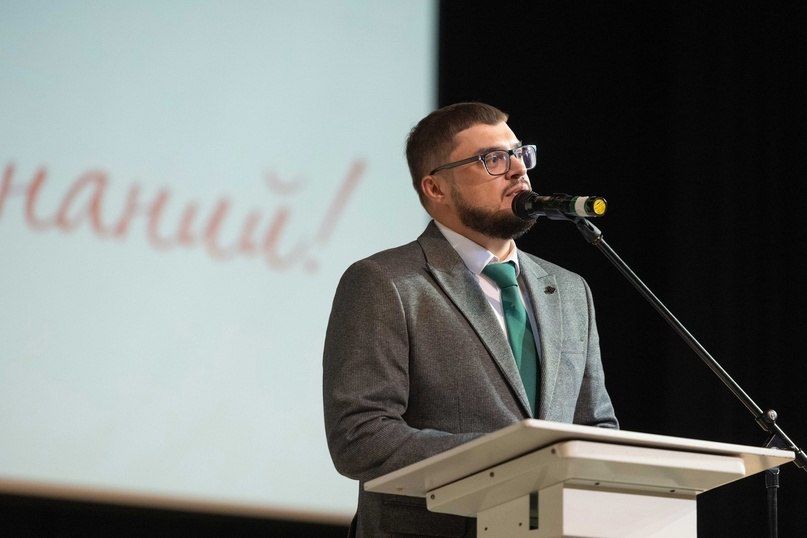 Фото: Сибирский институт искусств им. Хворостовского. Ректор Владимир Лузан