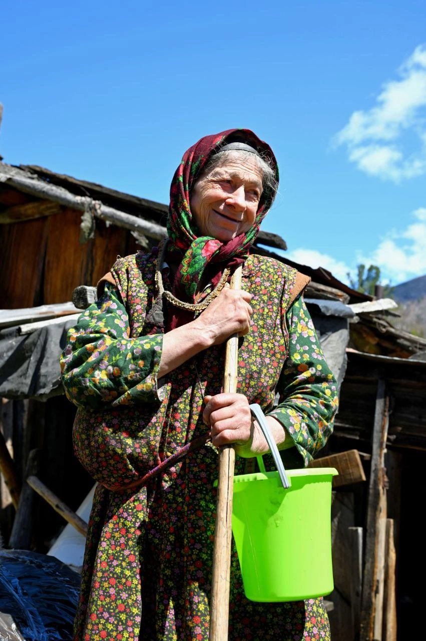 К приезду гостей Агафья принарядилась. Фото: Из личного архивa/ Игорь Мыльников